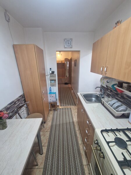 Drumul Taberei, Favorit,